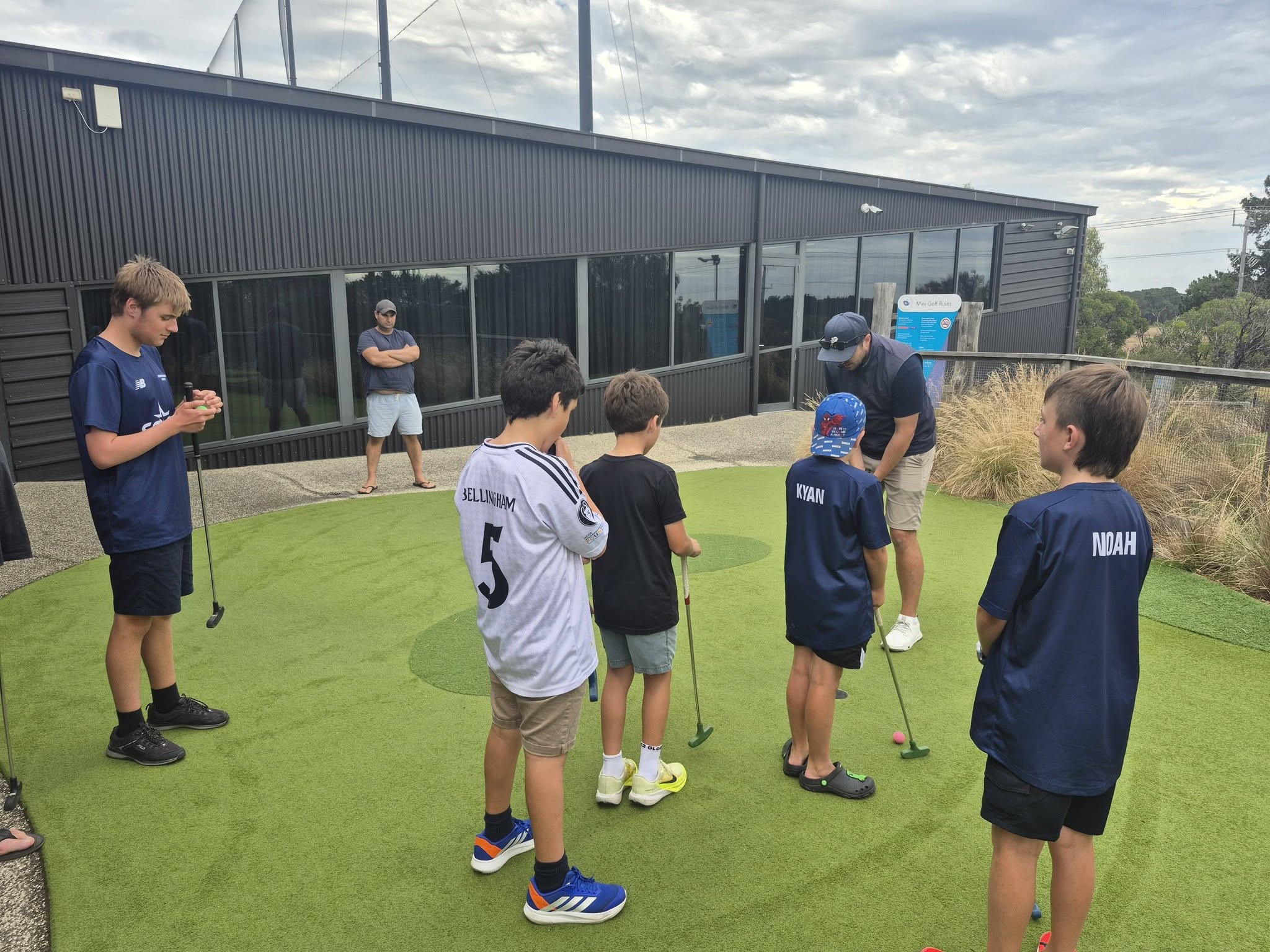 Mini's Golf